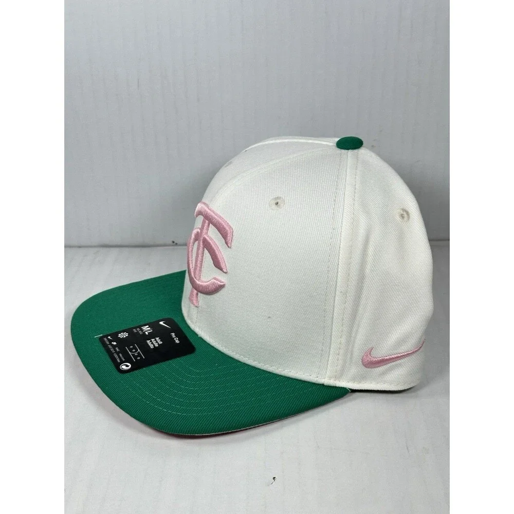 Size M/L Nike Minnesota Twins MLB Baseball Pro Cap Hat Green Pink Adult NWT